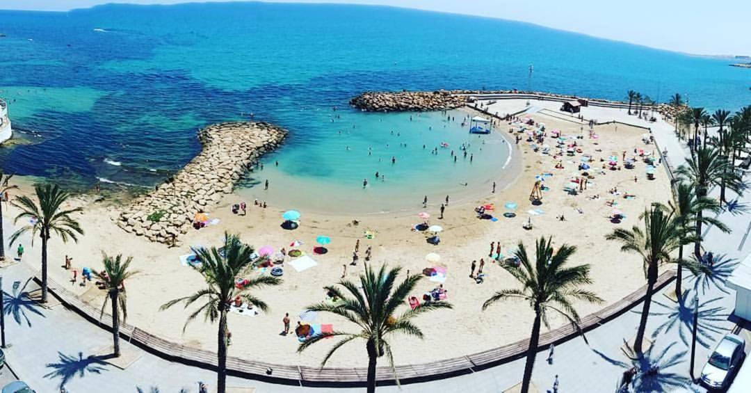 Apartment To Rent In Costa Blanca 또레비에하 외부 사진